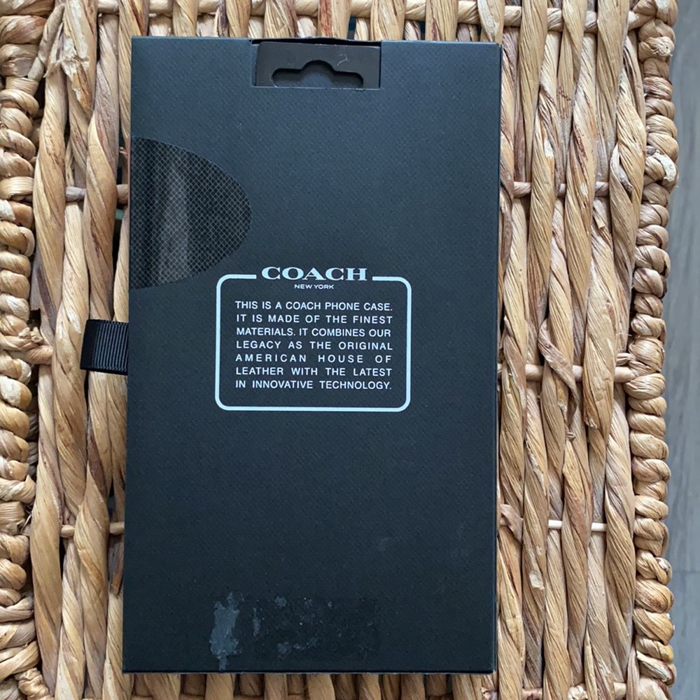 NWT! Coach IPHONE 11 Phone Case - Picture 4 of 6